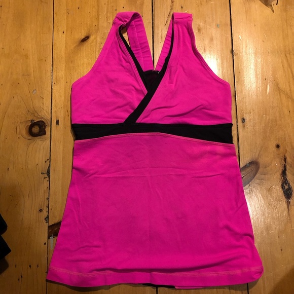 Lululemon Tank - Picture 1 of 6